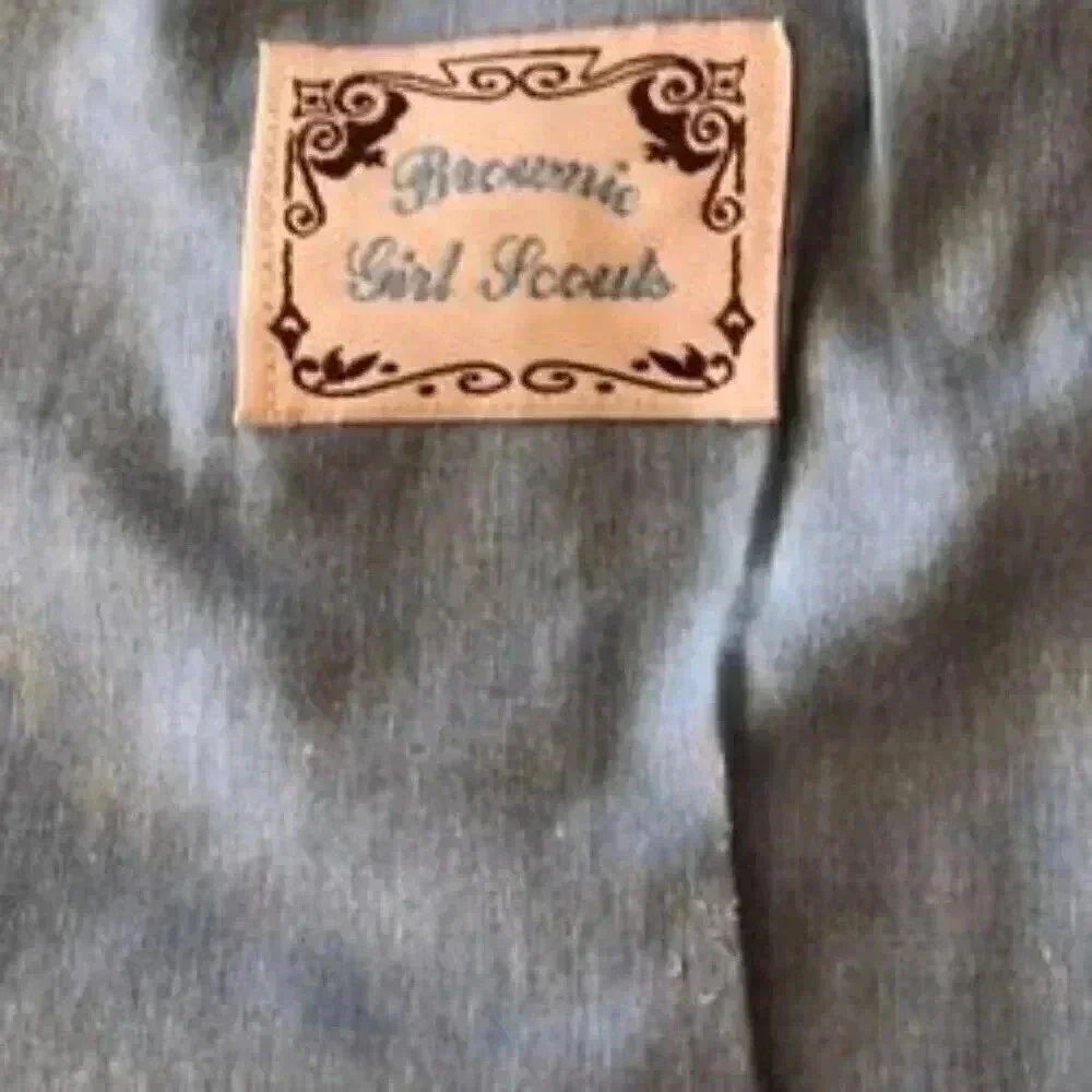 Girl Scouts vintage girl
